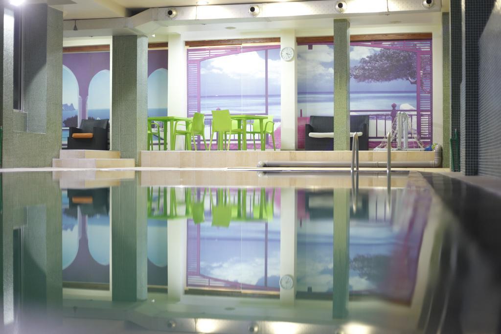 City Code Spa Belgrade Extérieur photo